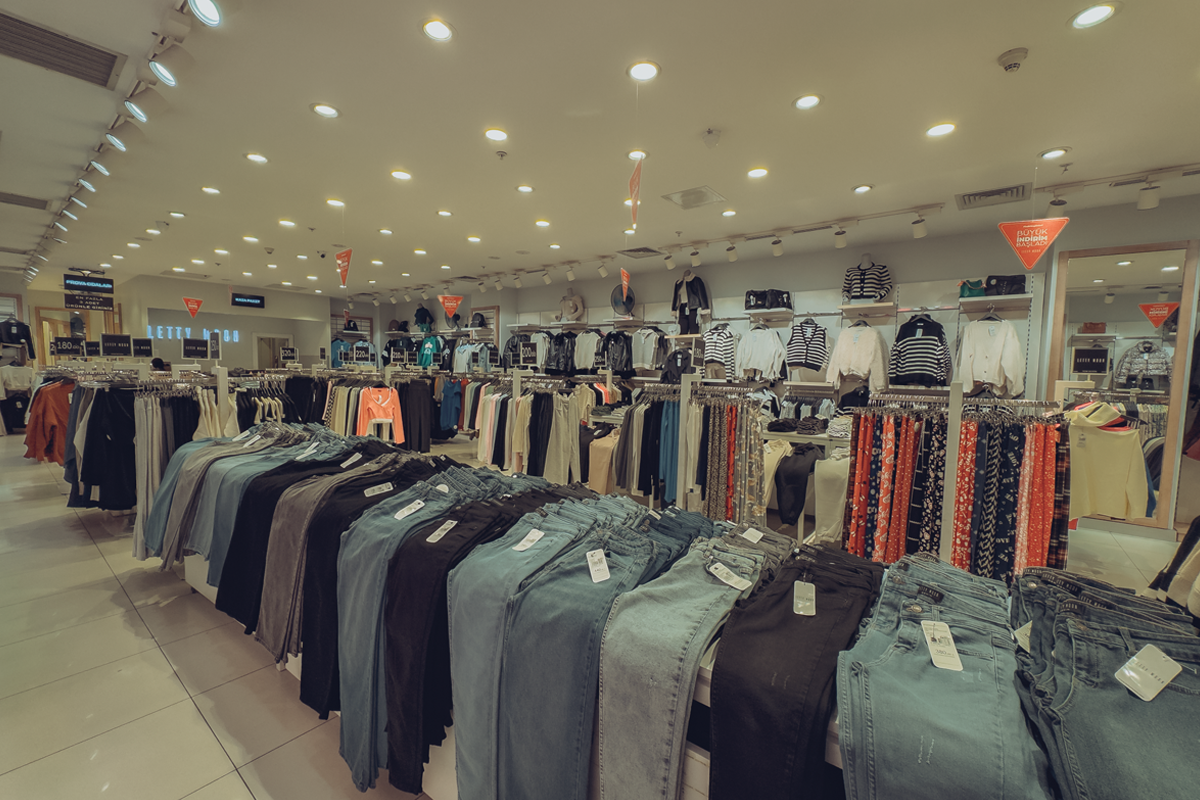 Kale Center Outlet